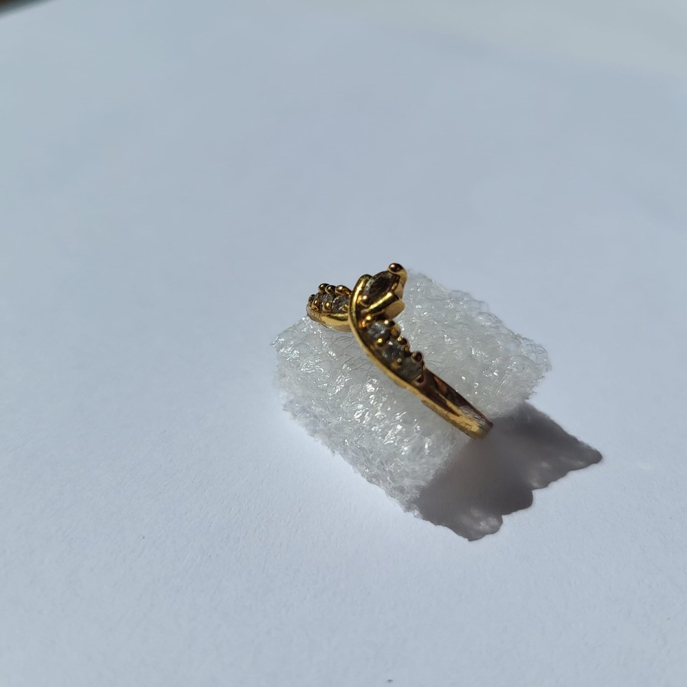 Vintage 925 Sterling Silver Tiara Crown Ring Size 9 Gold Tone Marquise Crystal - Picture 8 of 8